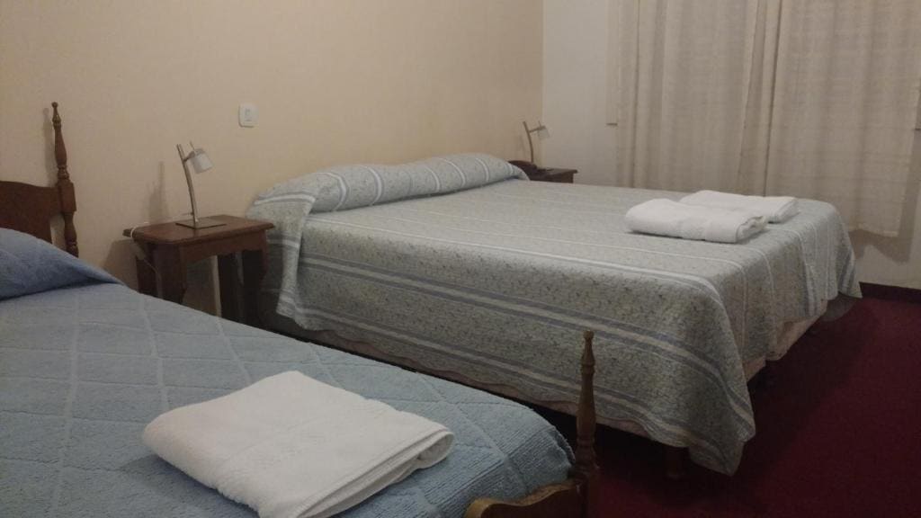 Standard Triple Room room - Image 1