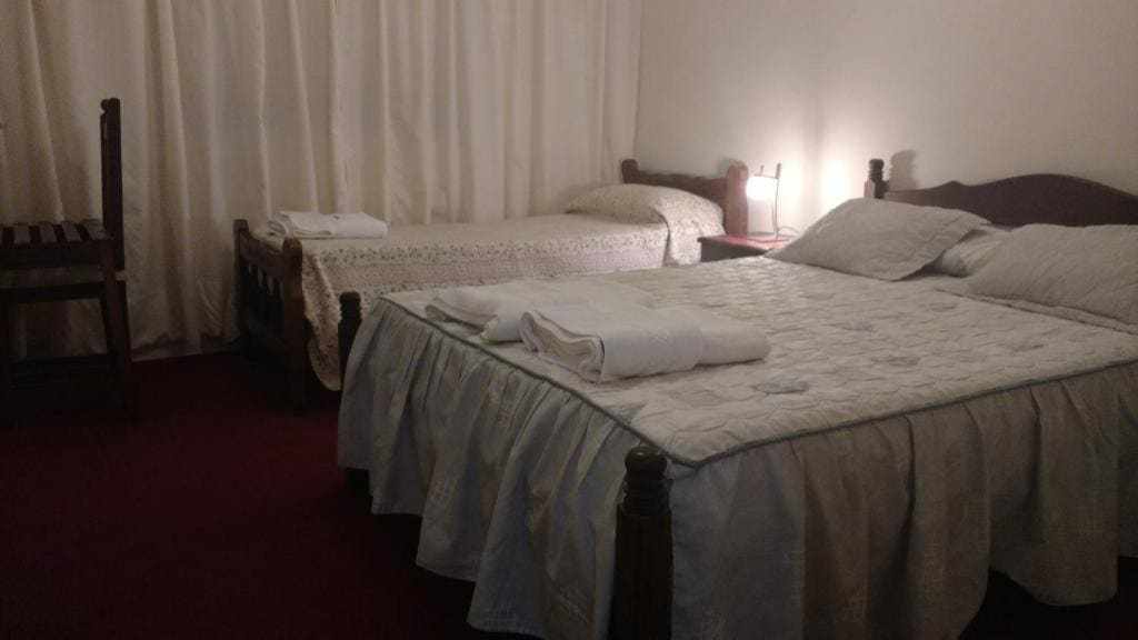 Standard Triple Room room - Image 2