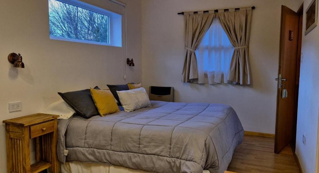 Superior Double or Twin Room with Mountain View room - Image 2