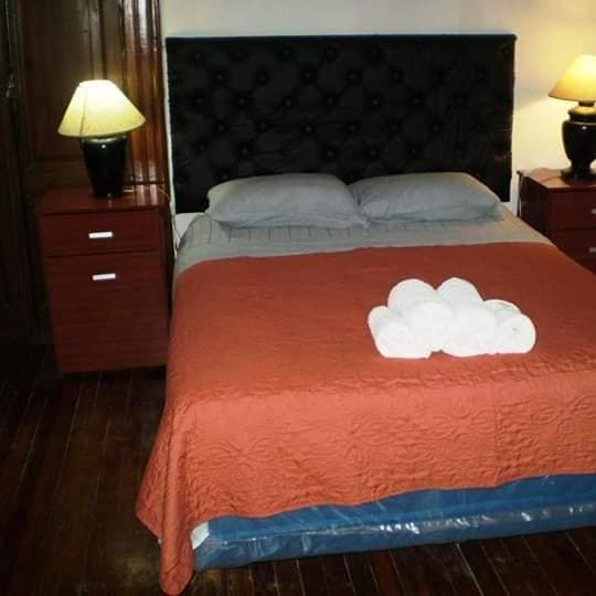 Double or Twin Room with Private Bathroom room - Image 3