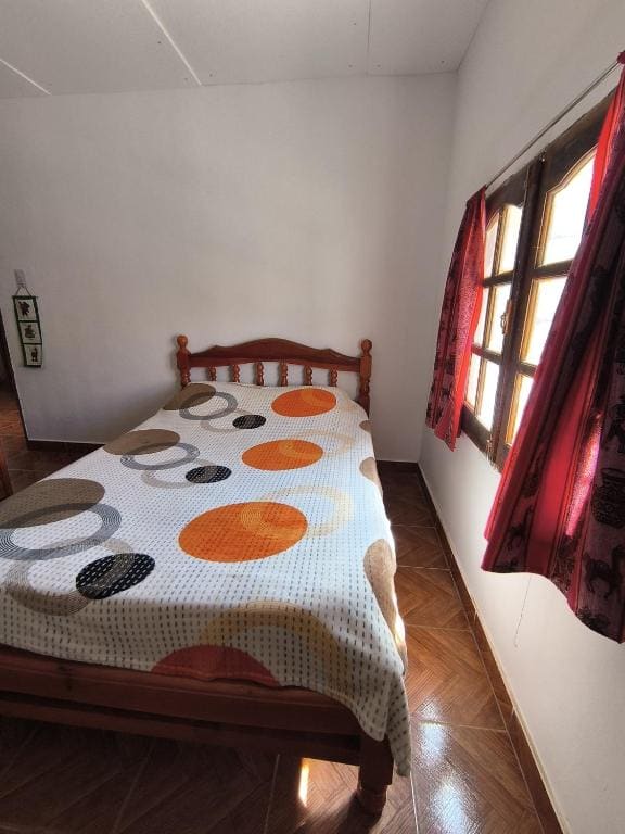 Family Room with Bathroom room - Image 1