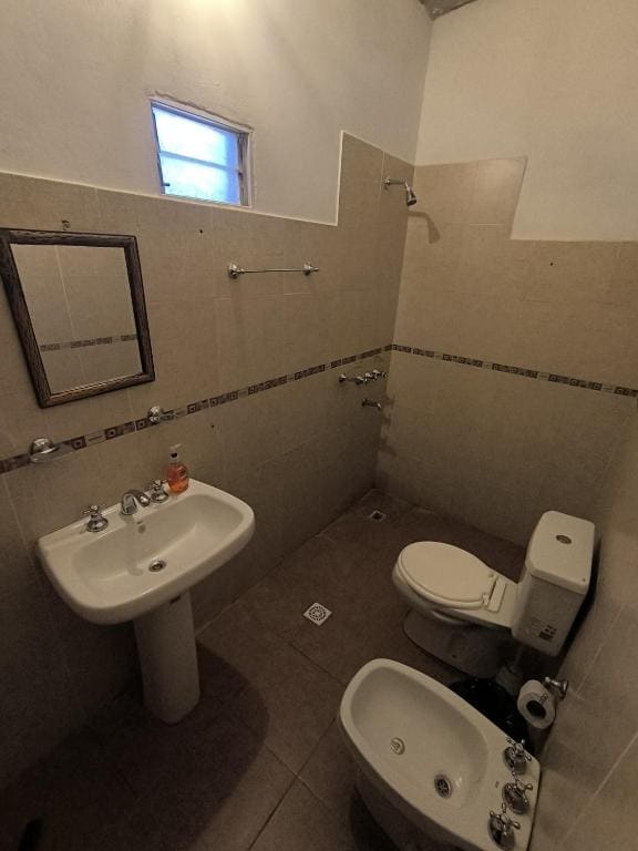 Family Room room - Image 3