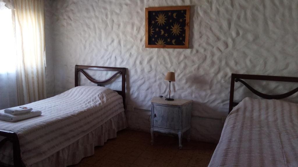 Twin Room with Shared Bathroom room - Image 1