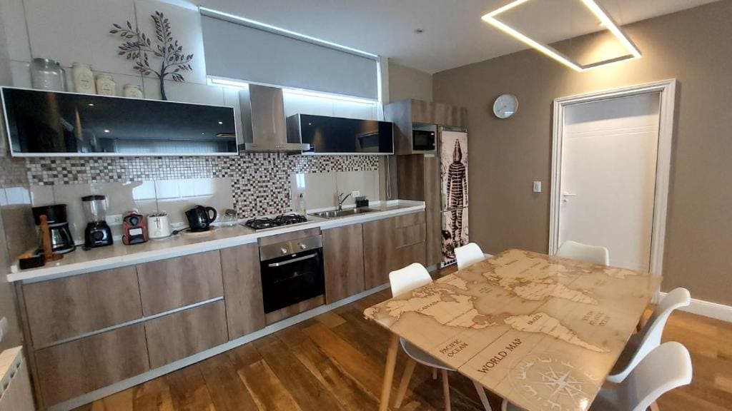 Deluxe Apartment room - Image 2