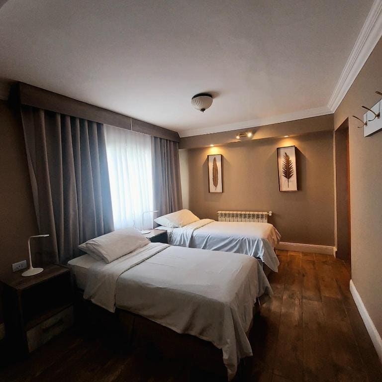 Quadruple Room room - Image 2