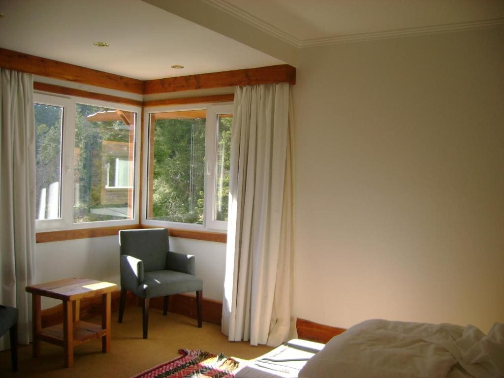 Double Room with Garden View room - Image 2