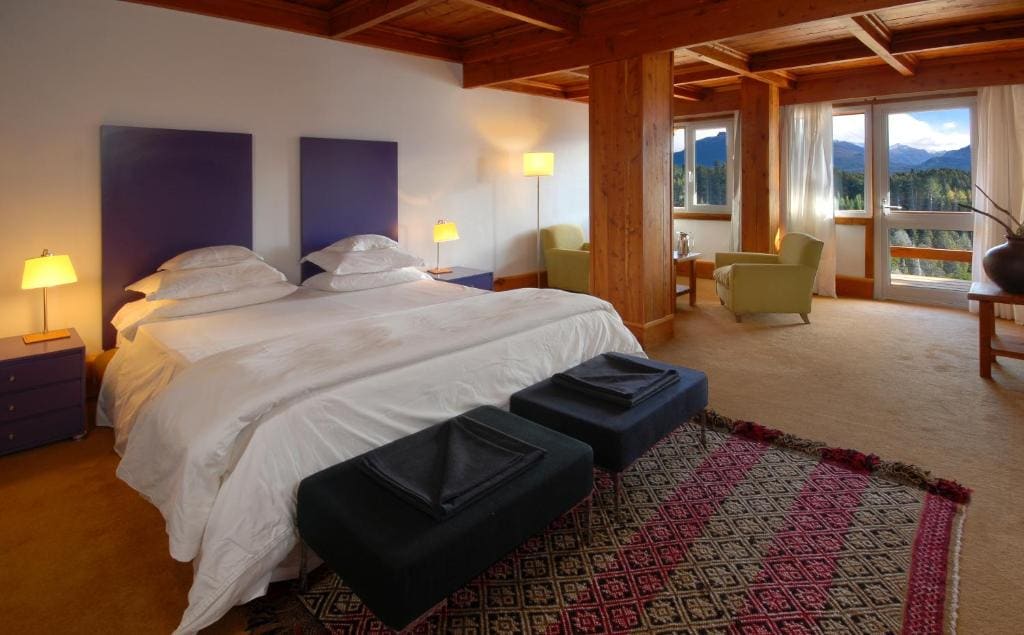 Suite with Lake View room - Image 1