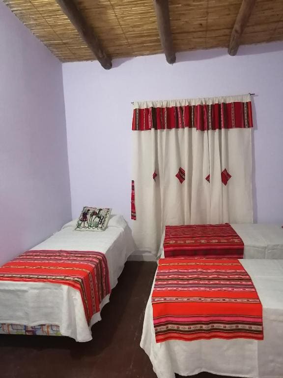Standard Family Room room - Image 1