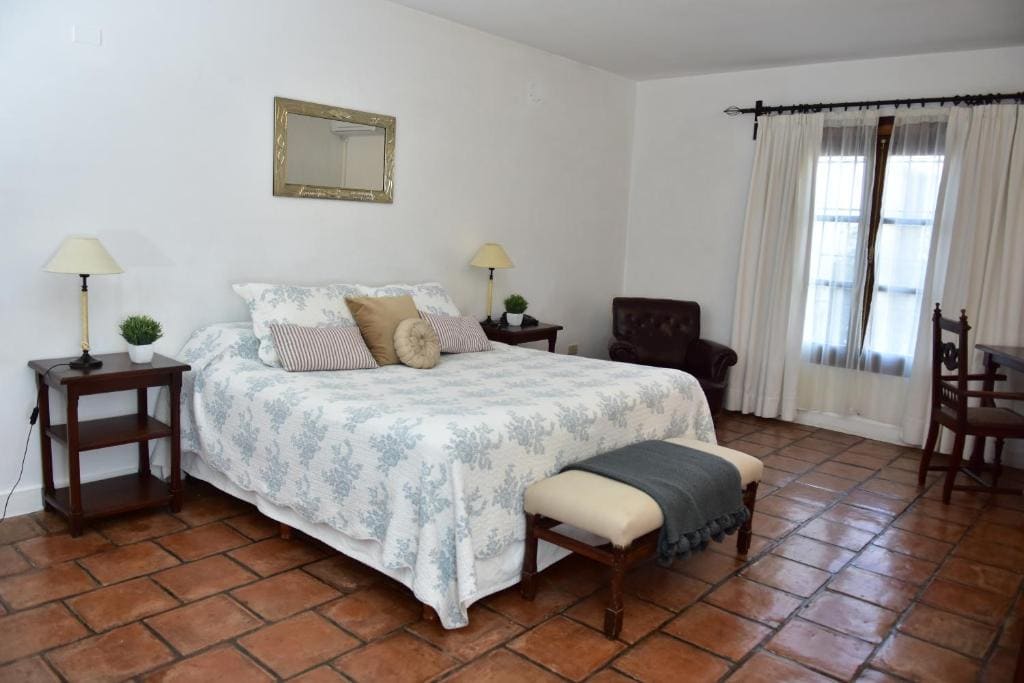 Superior Double or Twin Room room - Image 2
