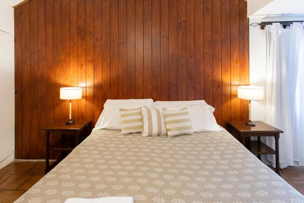 Double Room with Garden View room - Image 2
