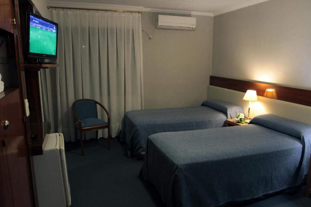 Twin Room room - Image 2