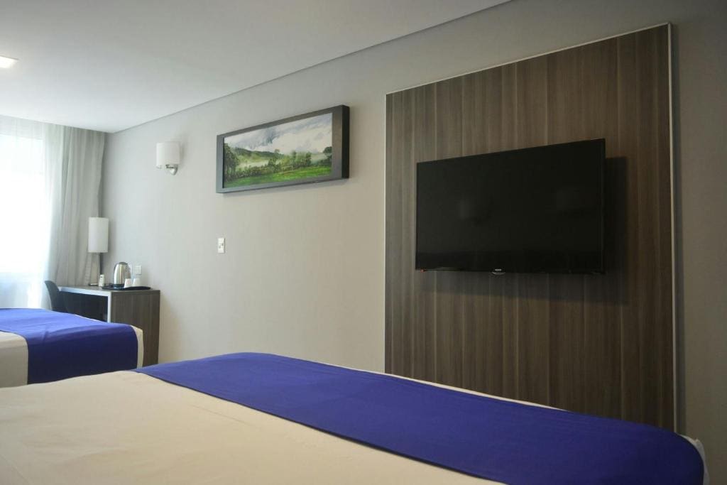 Superior King or Twin Room room - Image 3