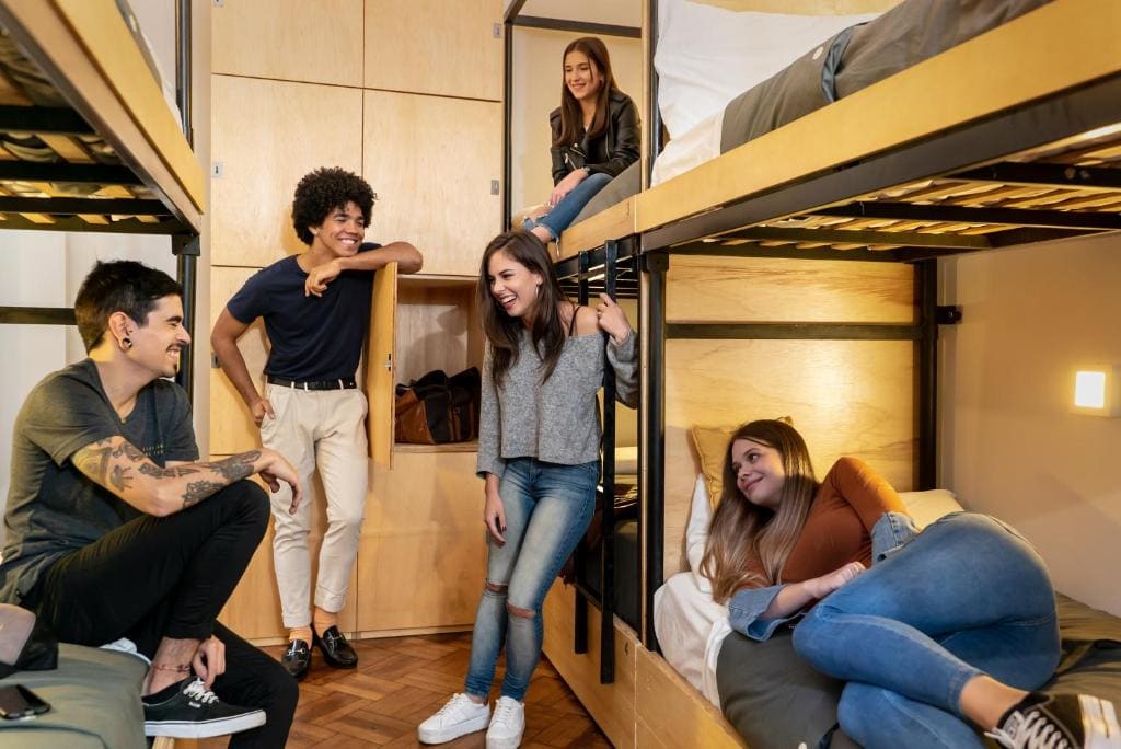 Single Bed in Dormitory Room with Air-Conditioning room - Image 3
