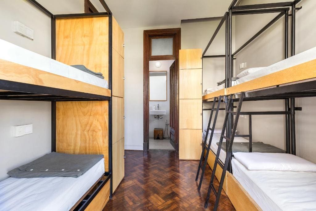 Single Bed in Mixed Dormitory Room room - Image 2