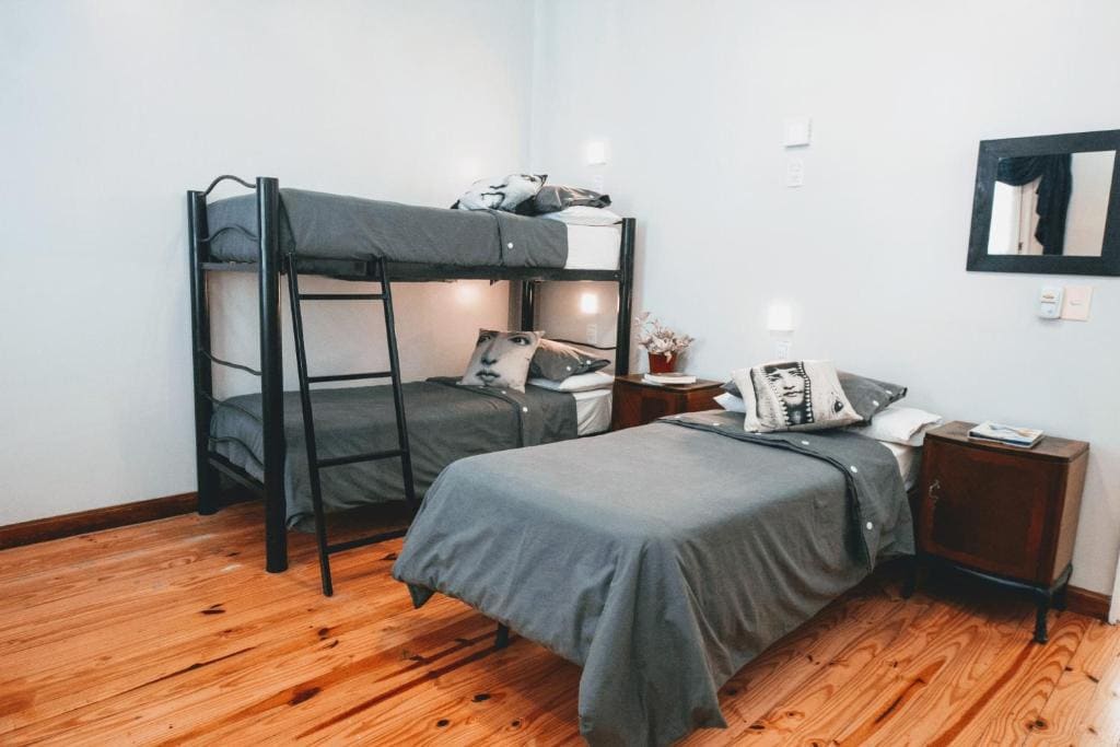 Triple Room with Private Bathroom room - Image 1
