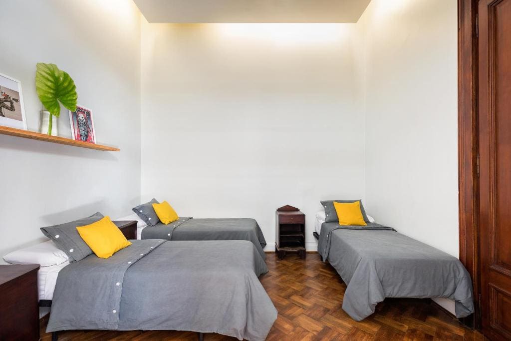Triple Room with Private Bathroom room - Image 2