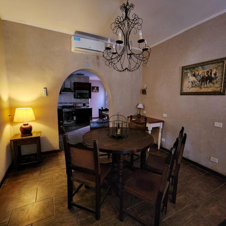 Four-Bedroom House room - Image 2