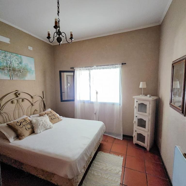 Four-Bedroom House room - Image 1