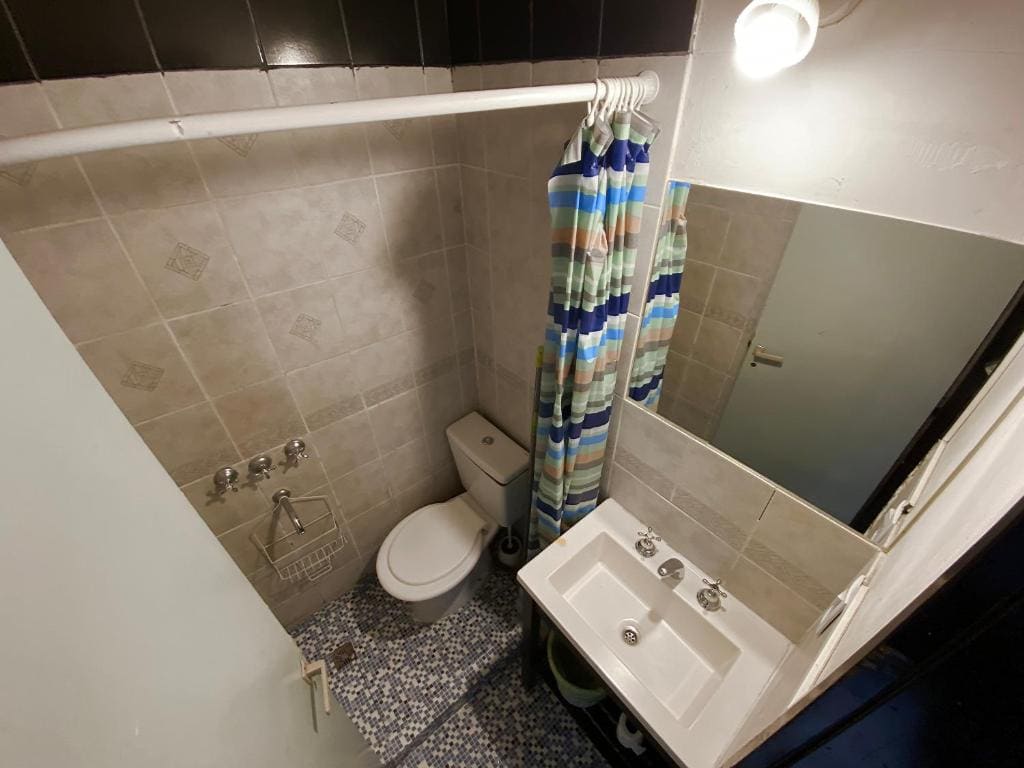 Double Room with Private Bathroom room - Image 3