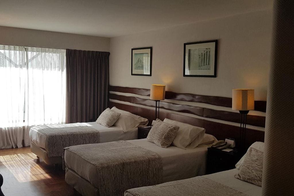 Classic Triple Guest room with 3 Twin/Single Bed(s) room - Image 1