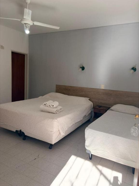 Triple Room with Private Bathroom room - Image 1