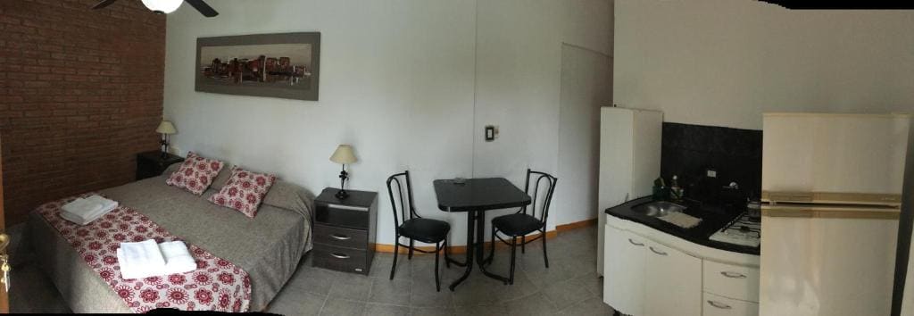 Double Room with Park View room - Image 2