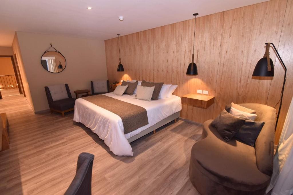 Suite room - Image 3