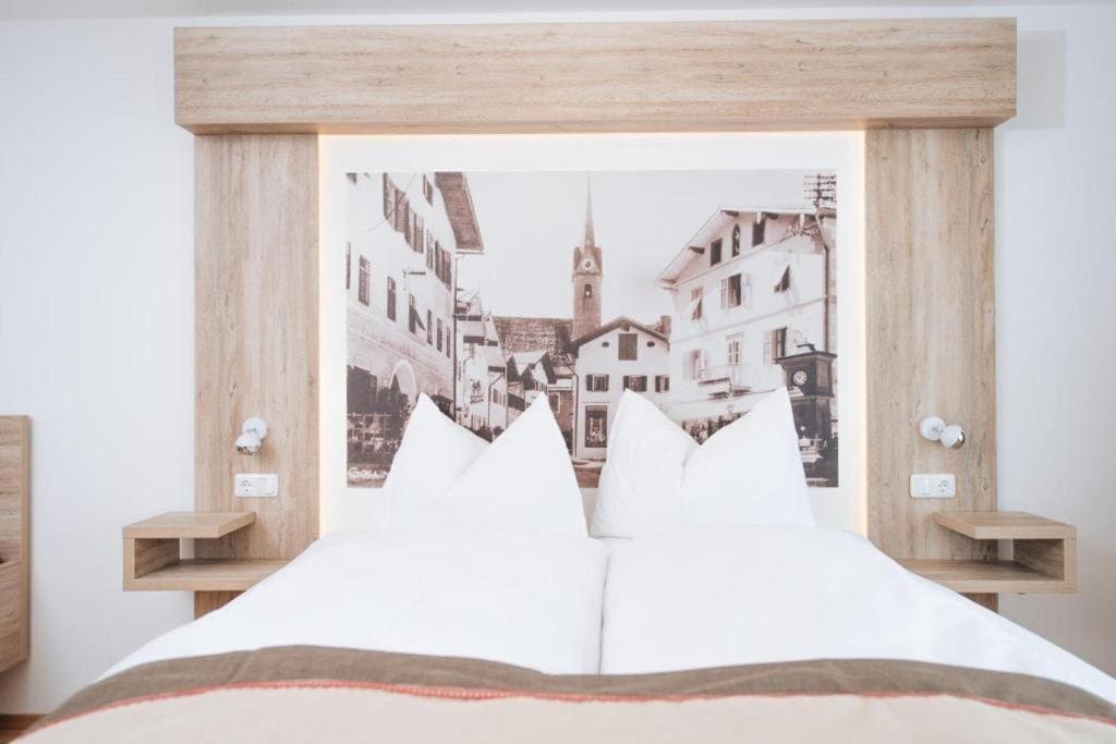 Comfort Triple Room room - Image 2
