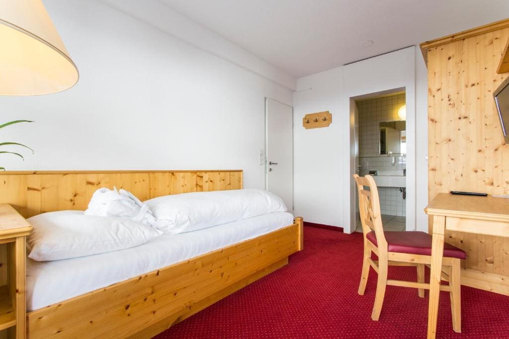 Suite room - Image 2