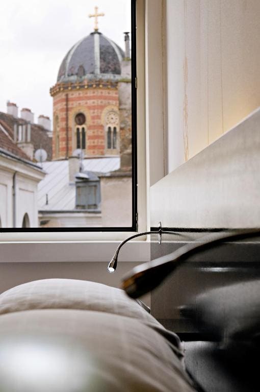 Superior Double Room room - Image 2