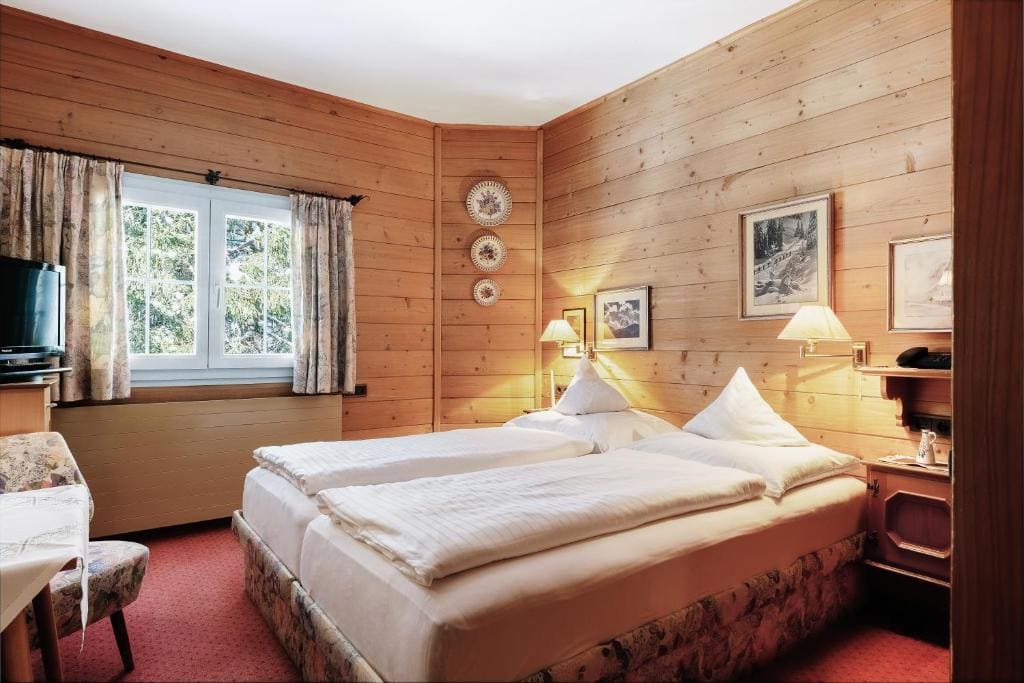 Small Double Room room - Image 1