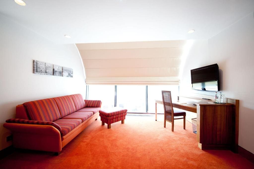 Suite room - Image 3