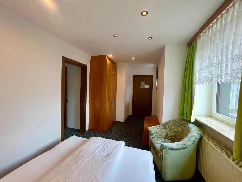 Double Room room - Image 2