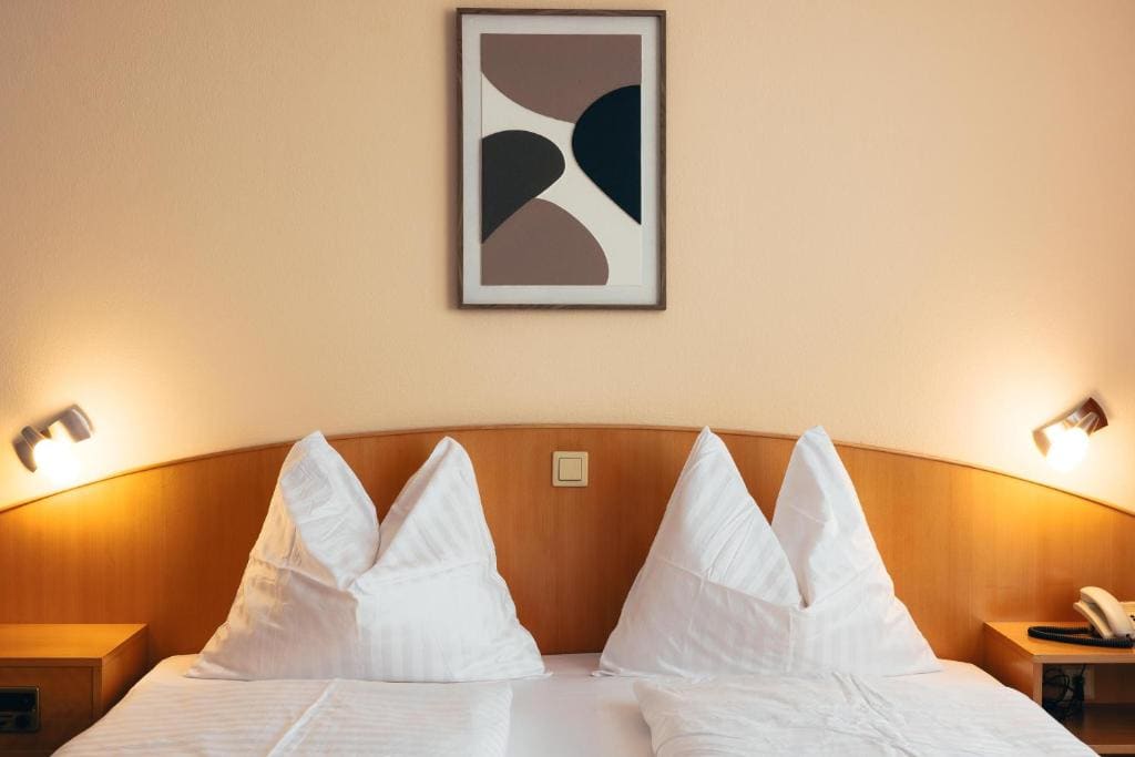 Triple Room with Balcony room - Image 2
