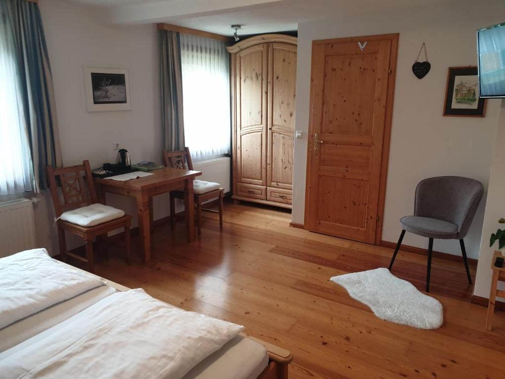 Standard Double Room room - Image 1
