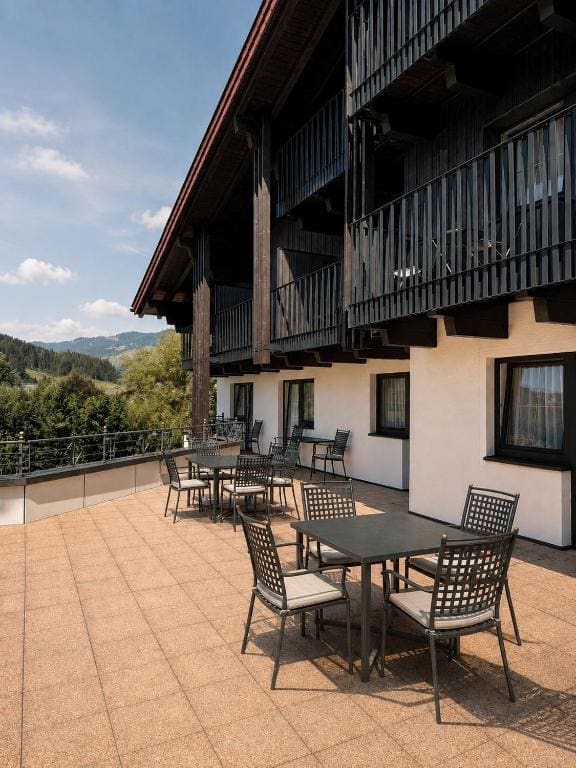 Quadruple Room with Terrace room - Image 3