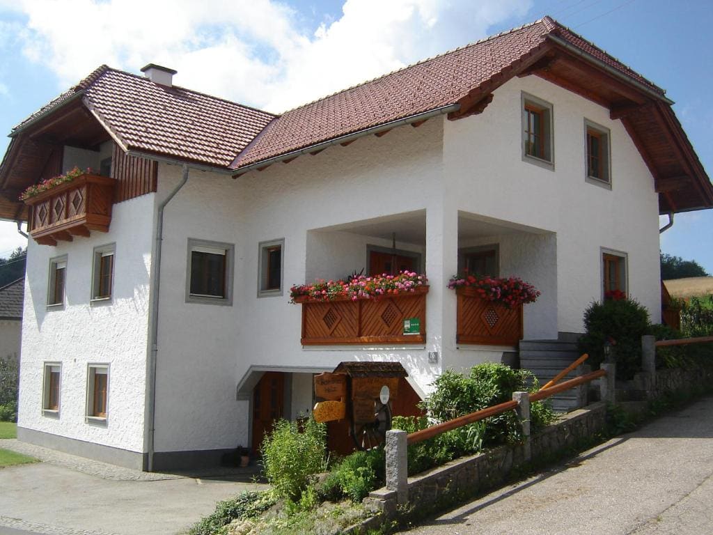Apartment with Balcony room - Image 1