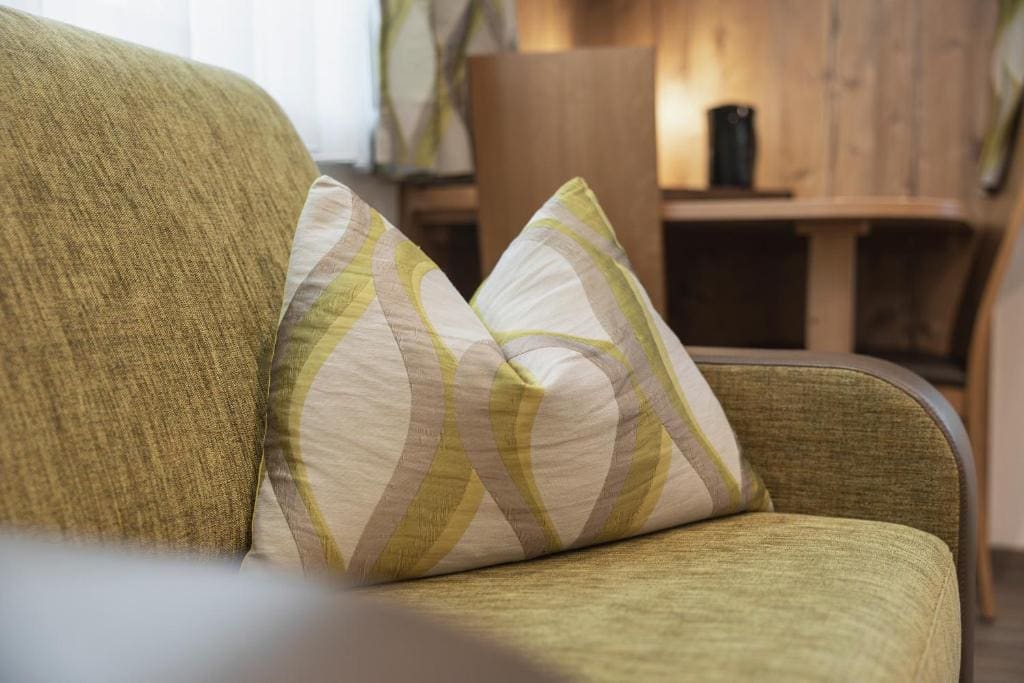 Standard Triple Room room - Image 1