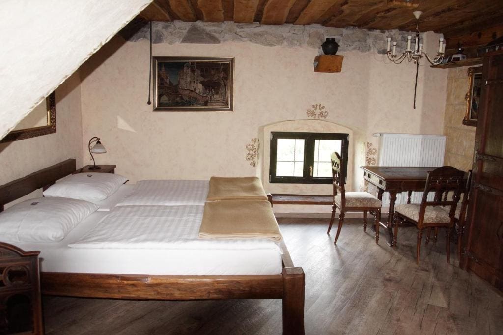 Deluxe Double Room room - Image 2
