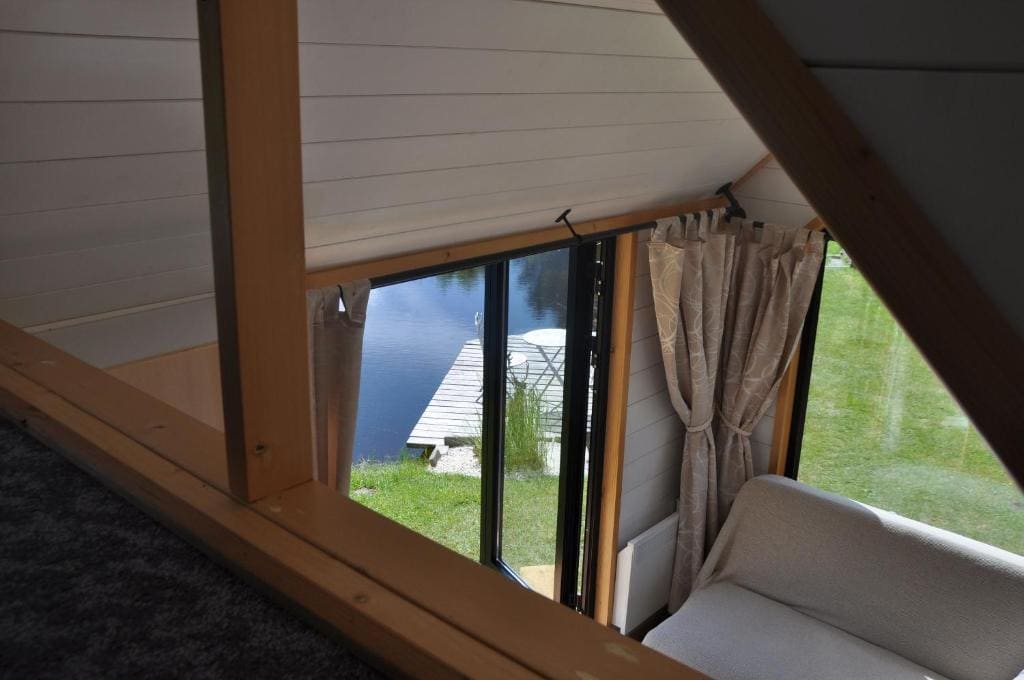 Mobile Home room - Image 1