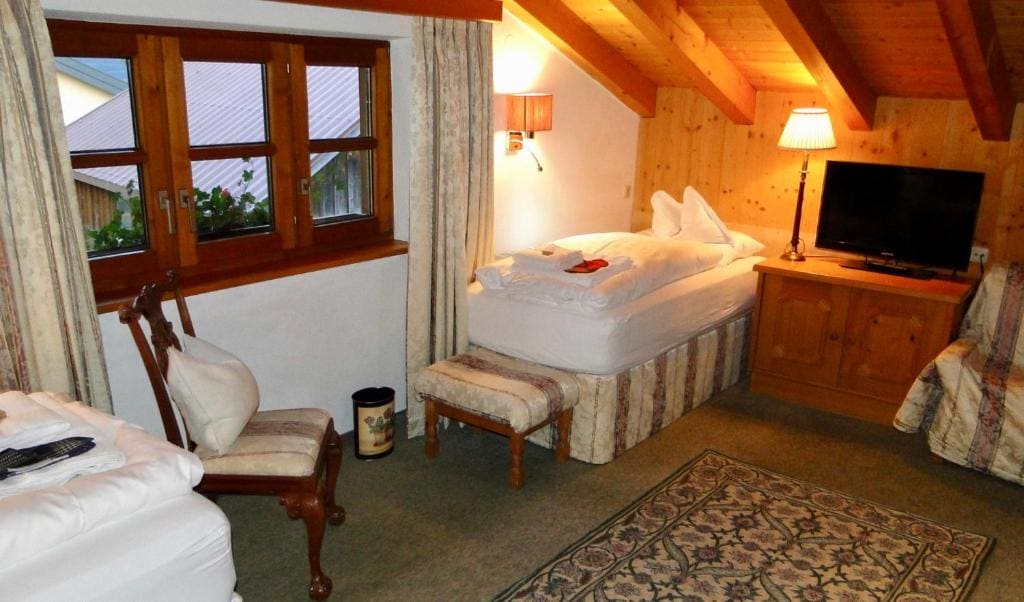 Suite room - Image 1
