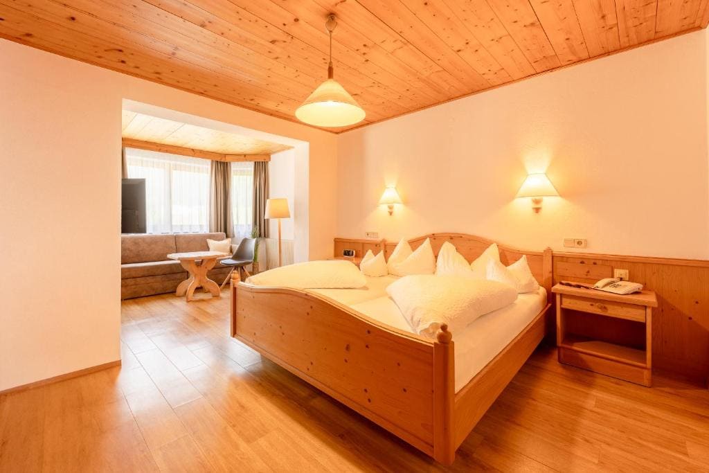 Triple Room with Balcony room - Image 2
