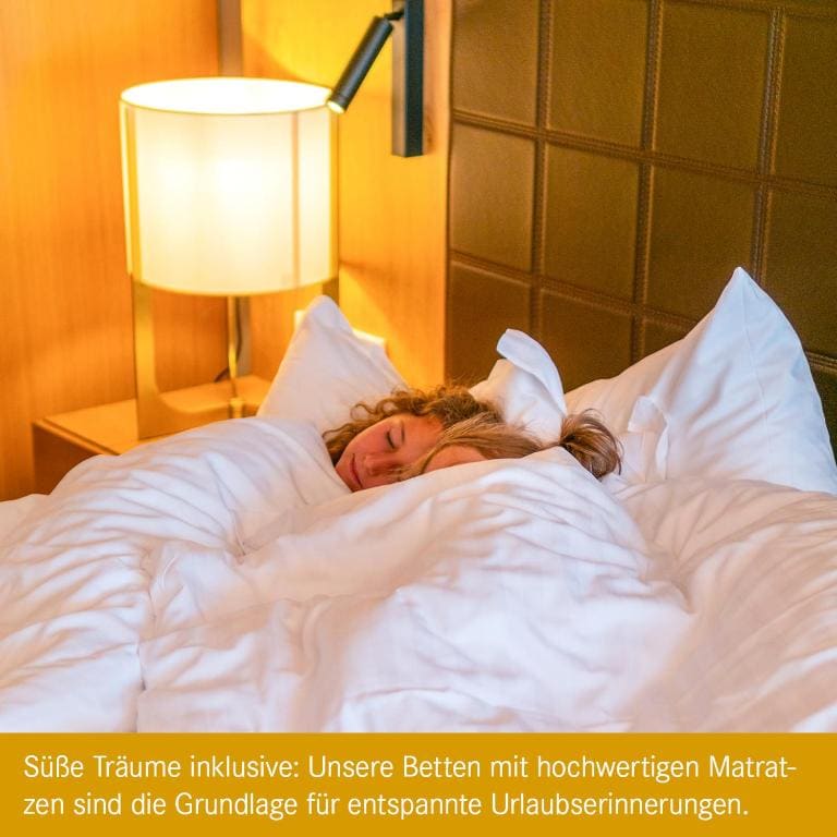 Premium Double Room with Balcony room - Image 3