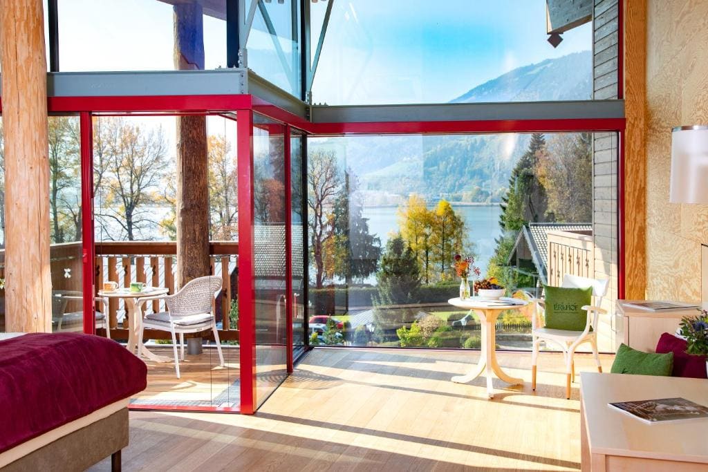 Deluxe Double Room with Balcony room - Image 2