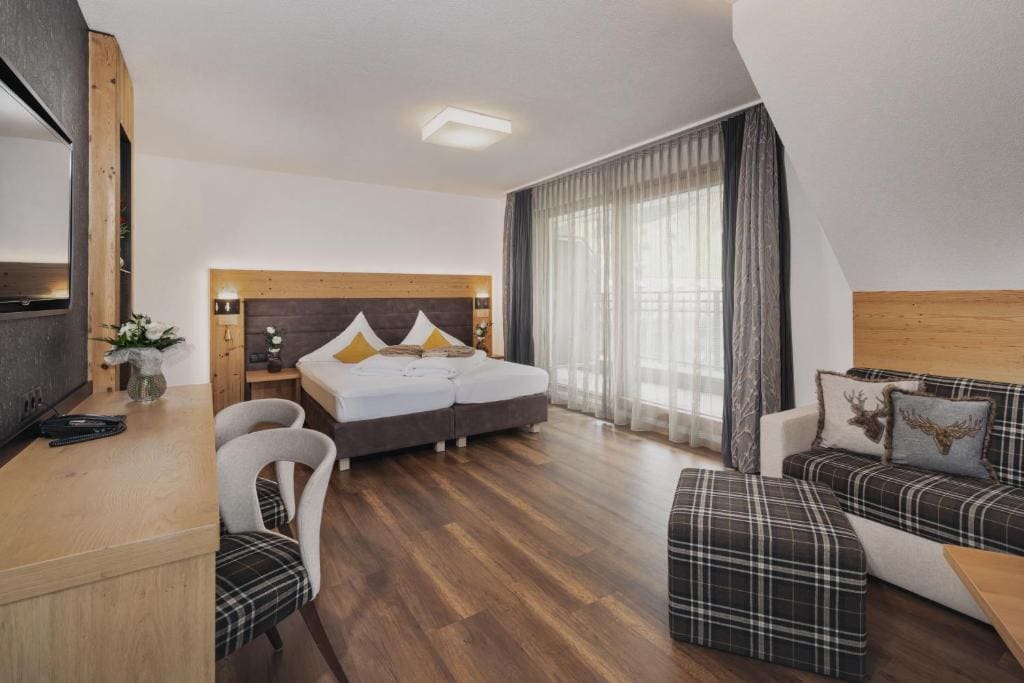 Double or Twin Room room - Image 3