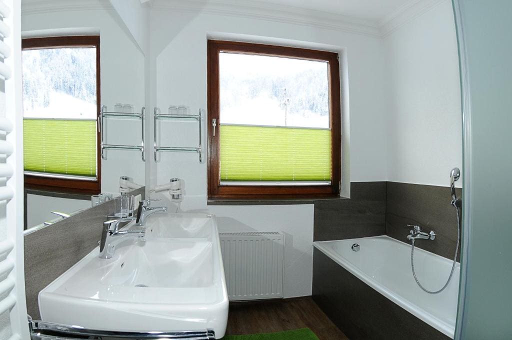 Two-Bedroom Apartment room - Image 1