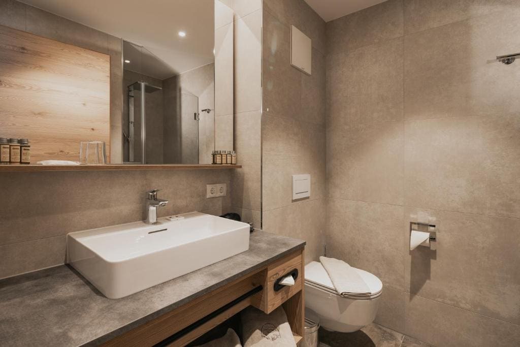 Suite room - Image 2