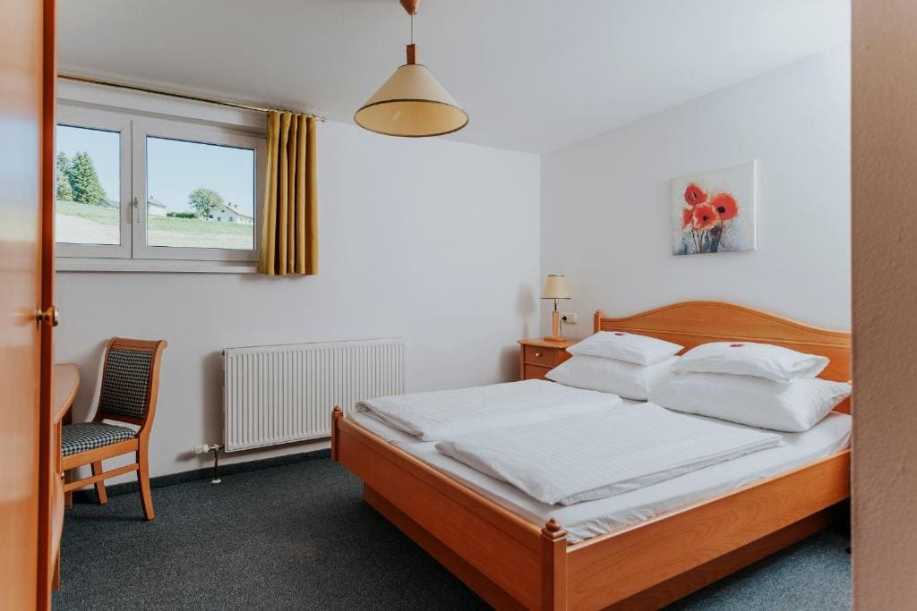 Standard Double Room room - Image 2