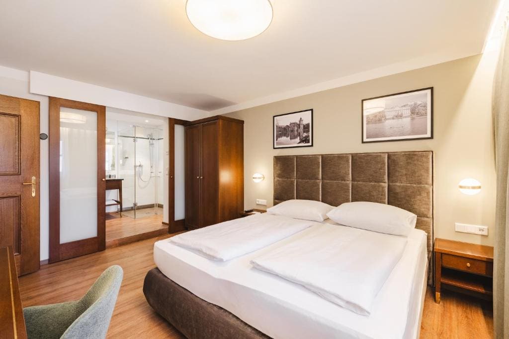 Standard Double Room room - Image 2
