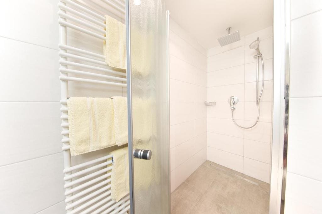 Double Room room - Image 3